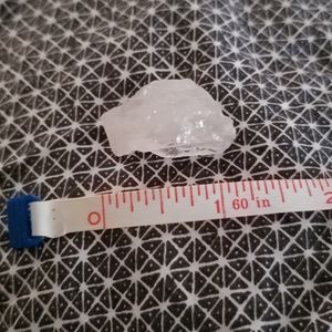 Rose quartz gemstone - 1"